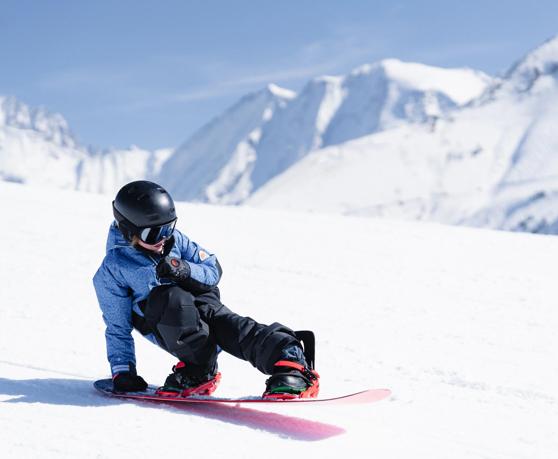 kid snowboard
