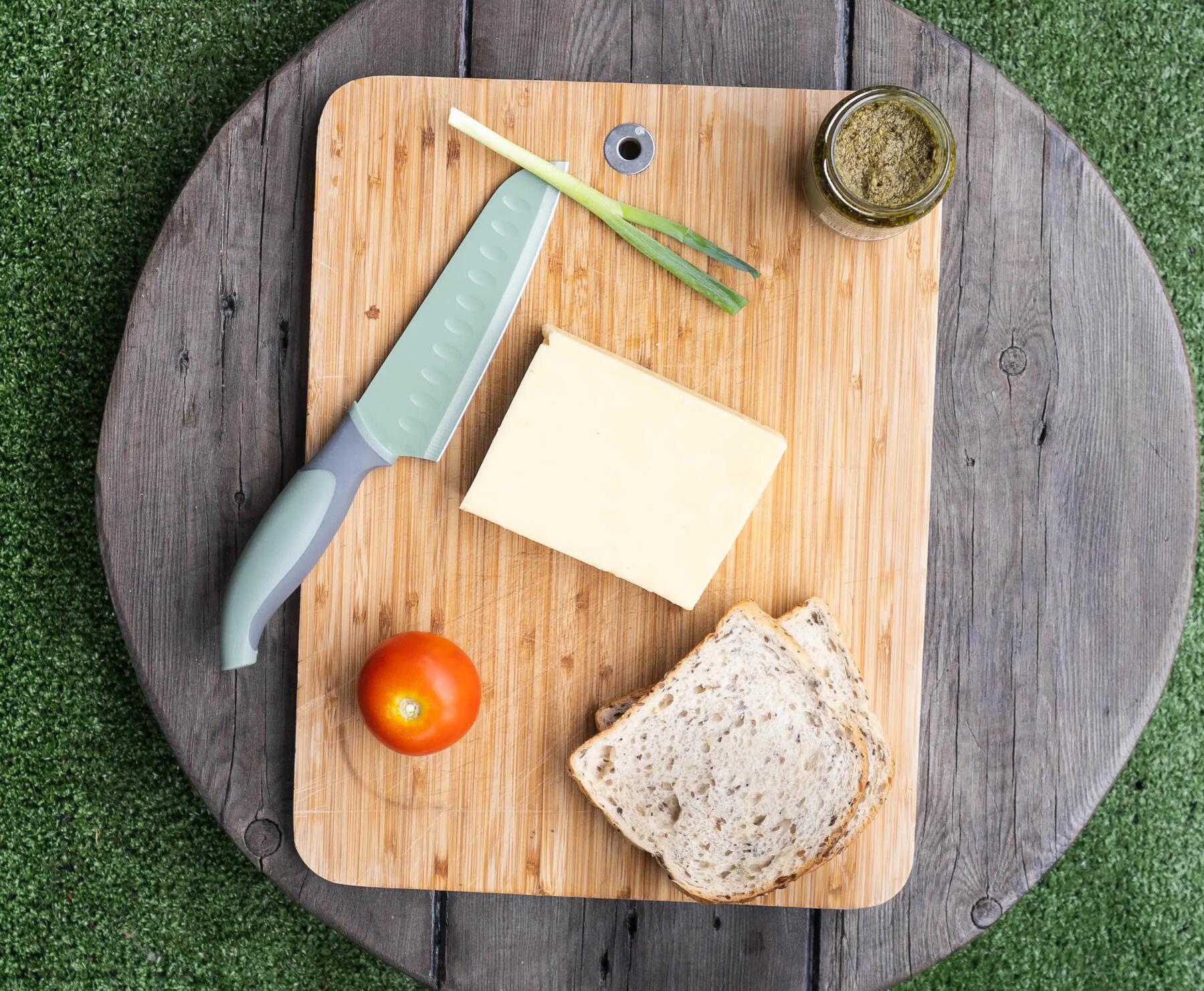 Ingredients for the pesto sandwich
