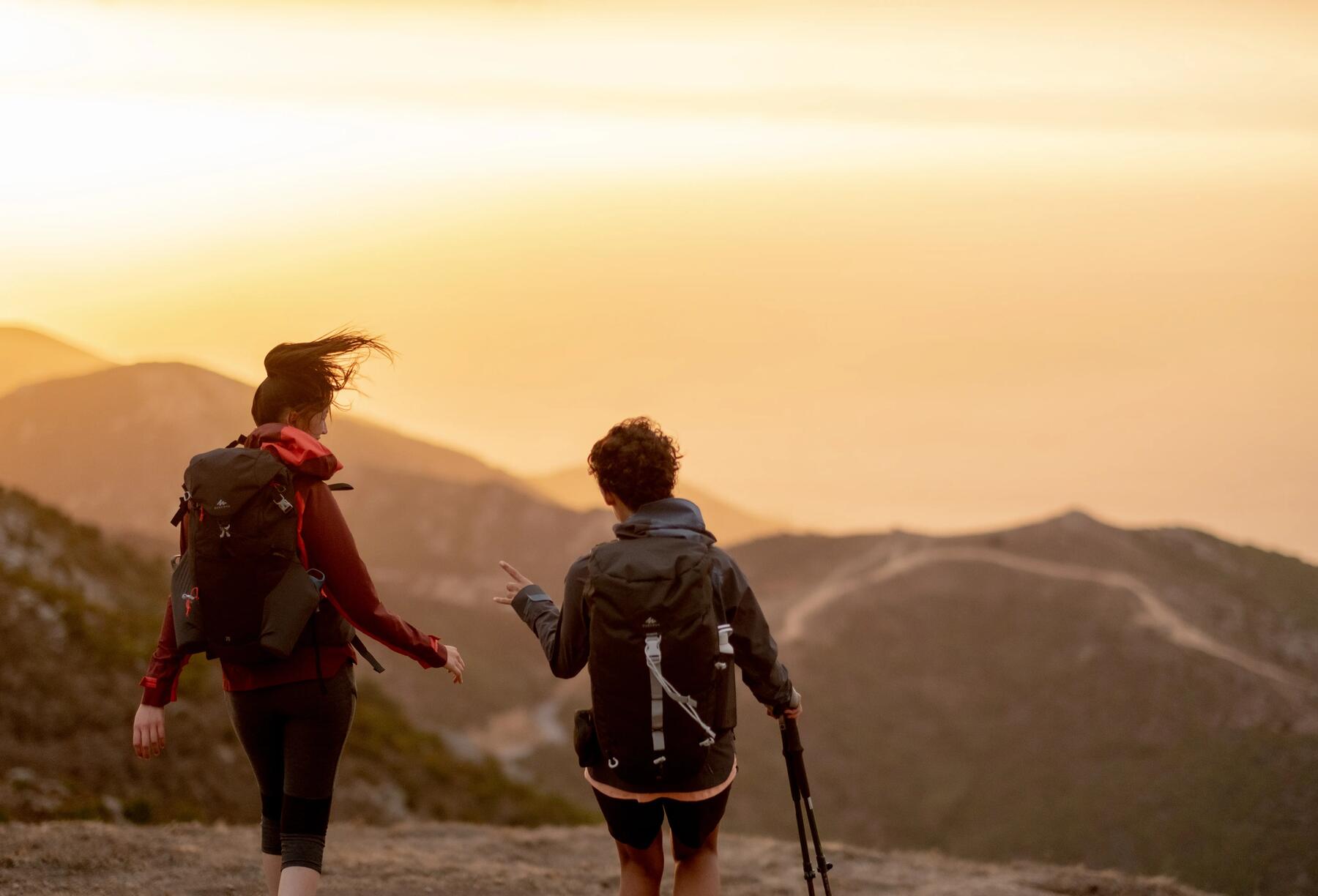 How to adjust your backpack - shoulders