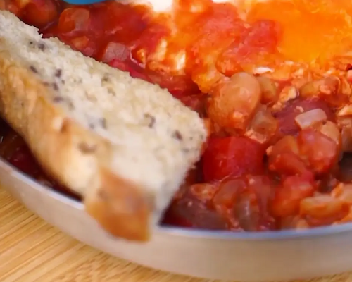 Campsite Cook-up: Smoky Bean Brekkie