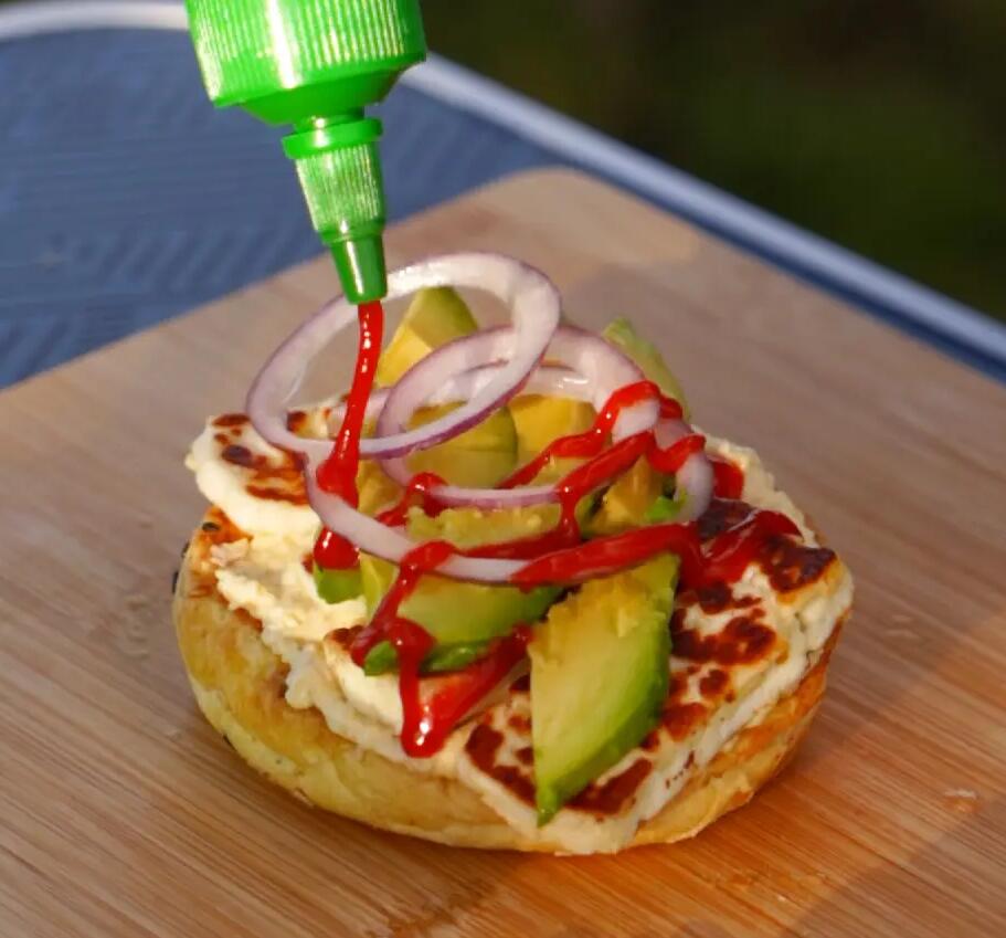 drizzle hot sauce
